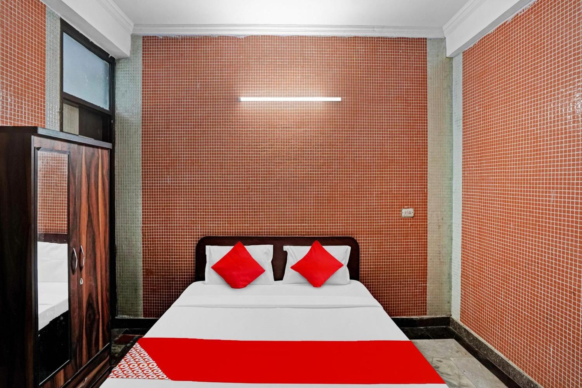 Hotel O Park View 诺伊达 外观 照片